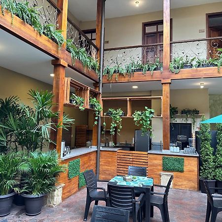 Nass Central Garden Cuenca Exterior photo