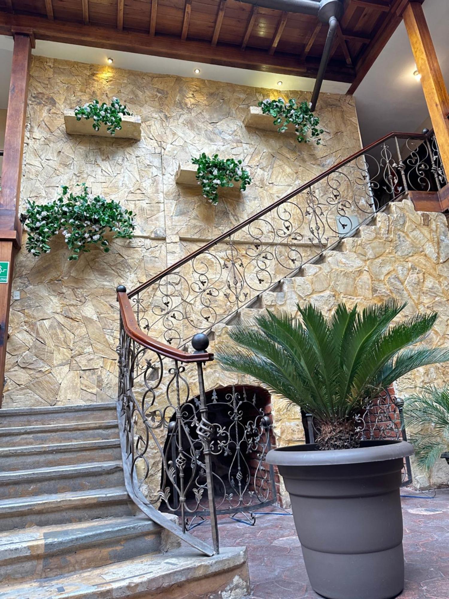 Nass Central Garden Cuenca Exterior photo