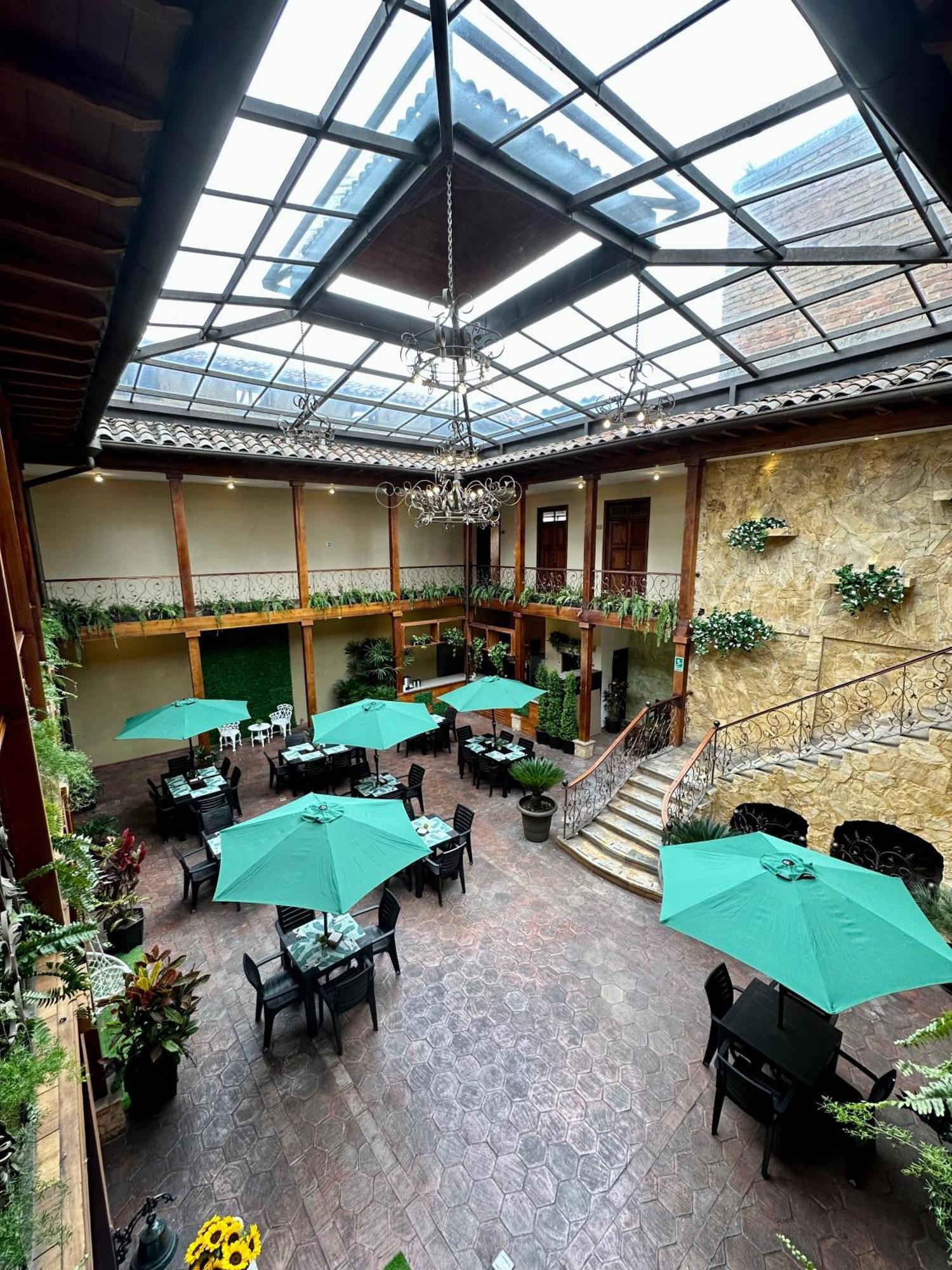 Nass Central Garden Cuenca Exterior photo